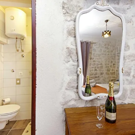 Towerhousesasso Трогир