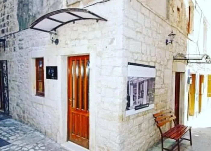 Towerhousesasso Konukevi