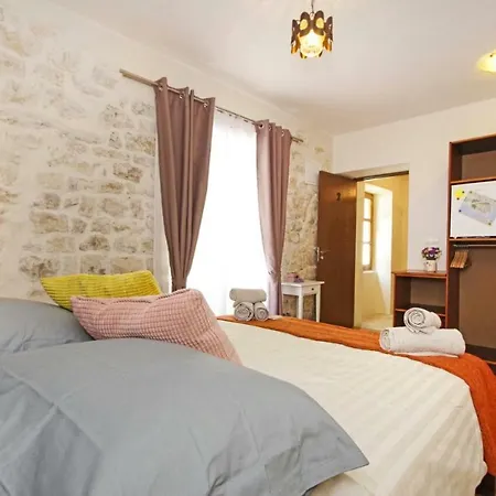 Konukevi Towerhousesasso